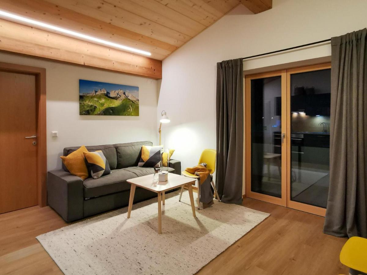 Naturhaus Netzer Schruns Kamer foto